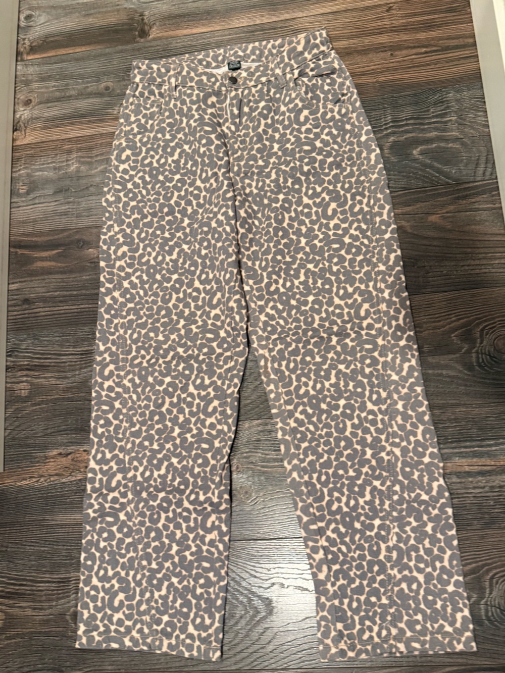 Wild Fable Leopard Print Jeans Beige and Gray
